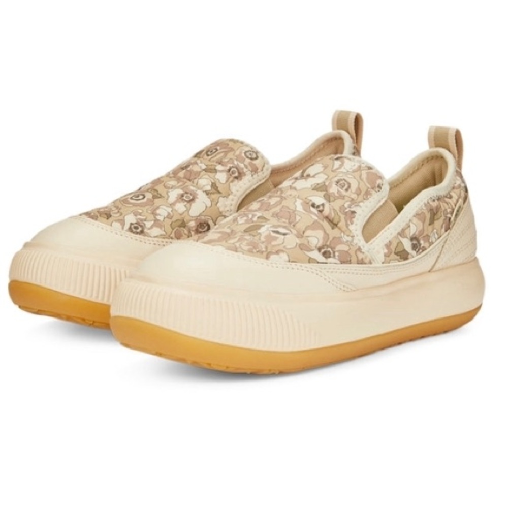 NIB Puma x Liberty Mayu ‘Floral Slip-On’
